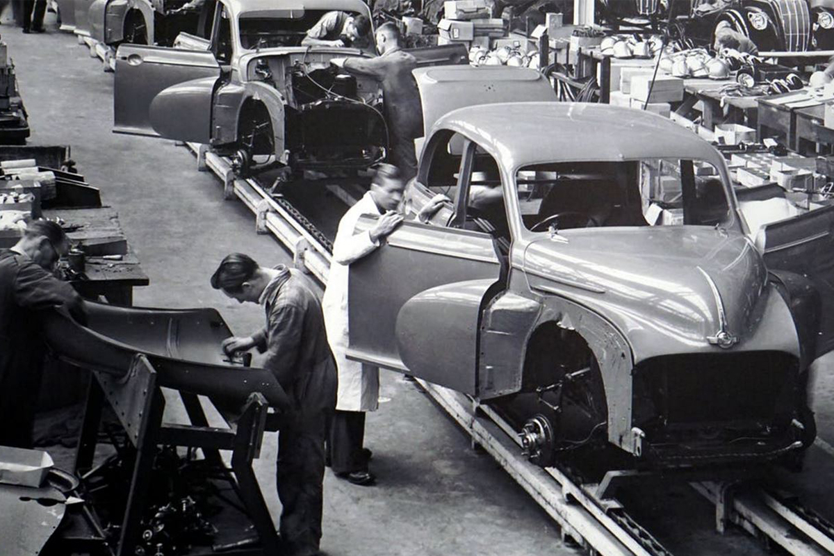 car-assembly-line-innovation