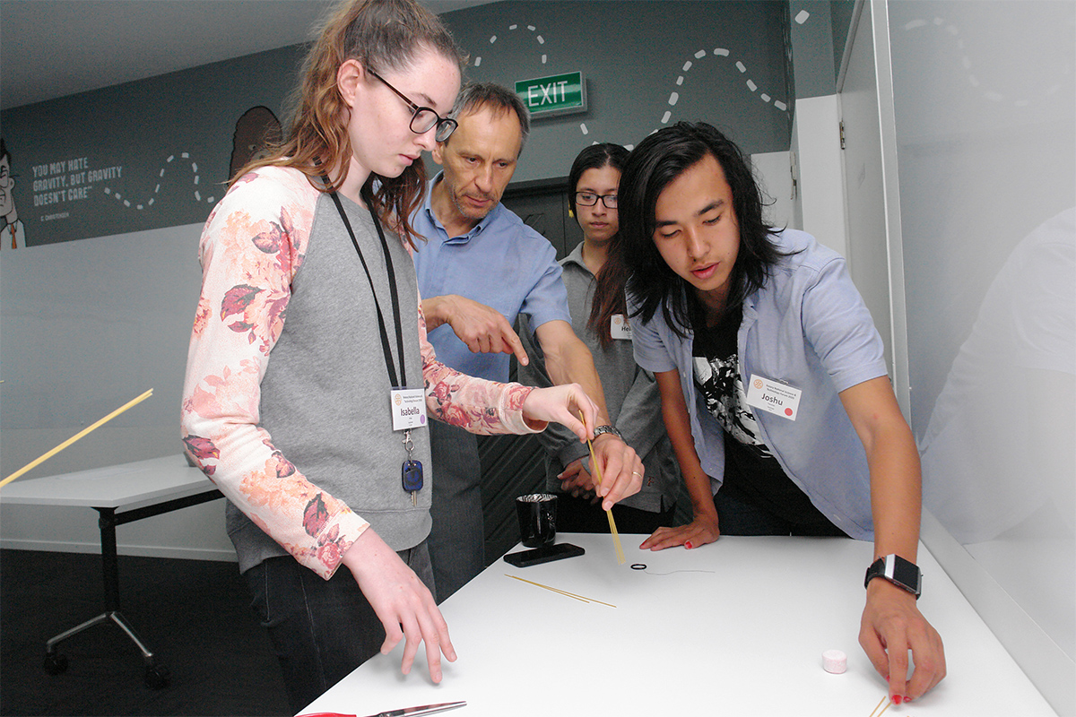 marshmallow-challenge